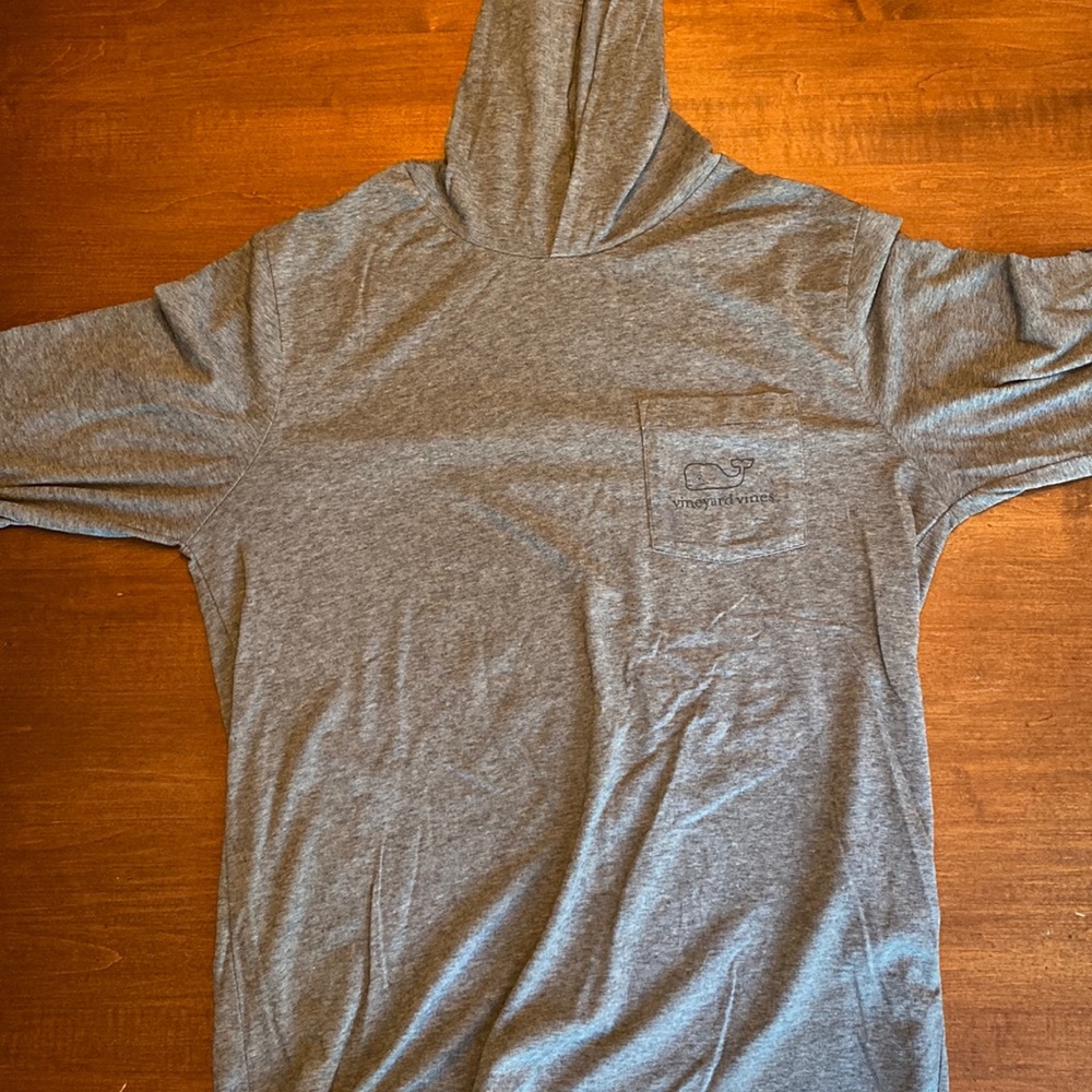 Vineyard vines long sleeve tshirt